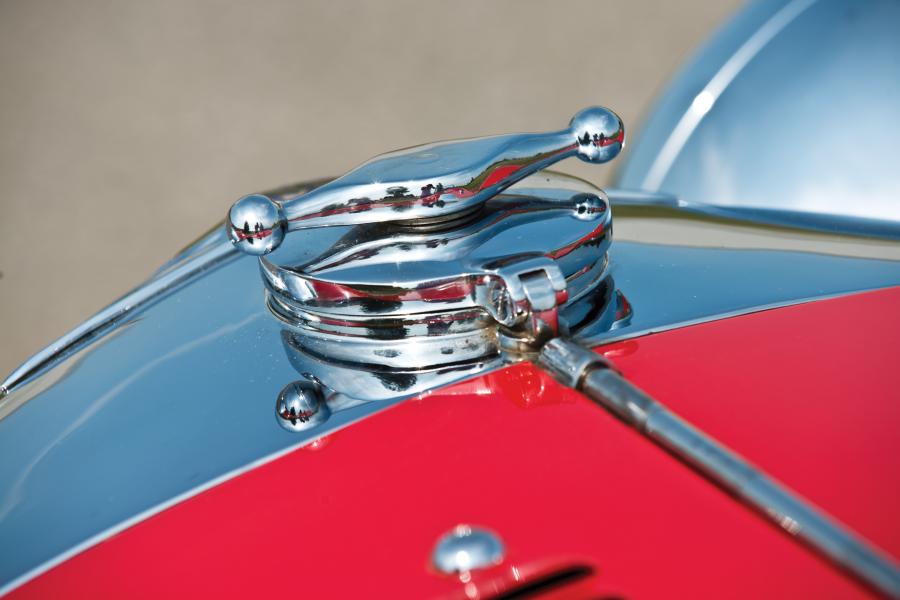  Jaguar SS100 3&frac12;-Litre Roadster 1937 года  (фото 27 из 30)